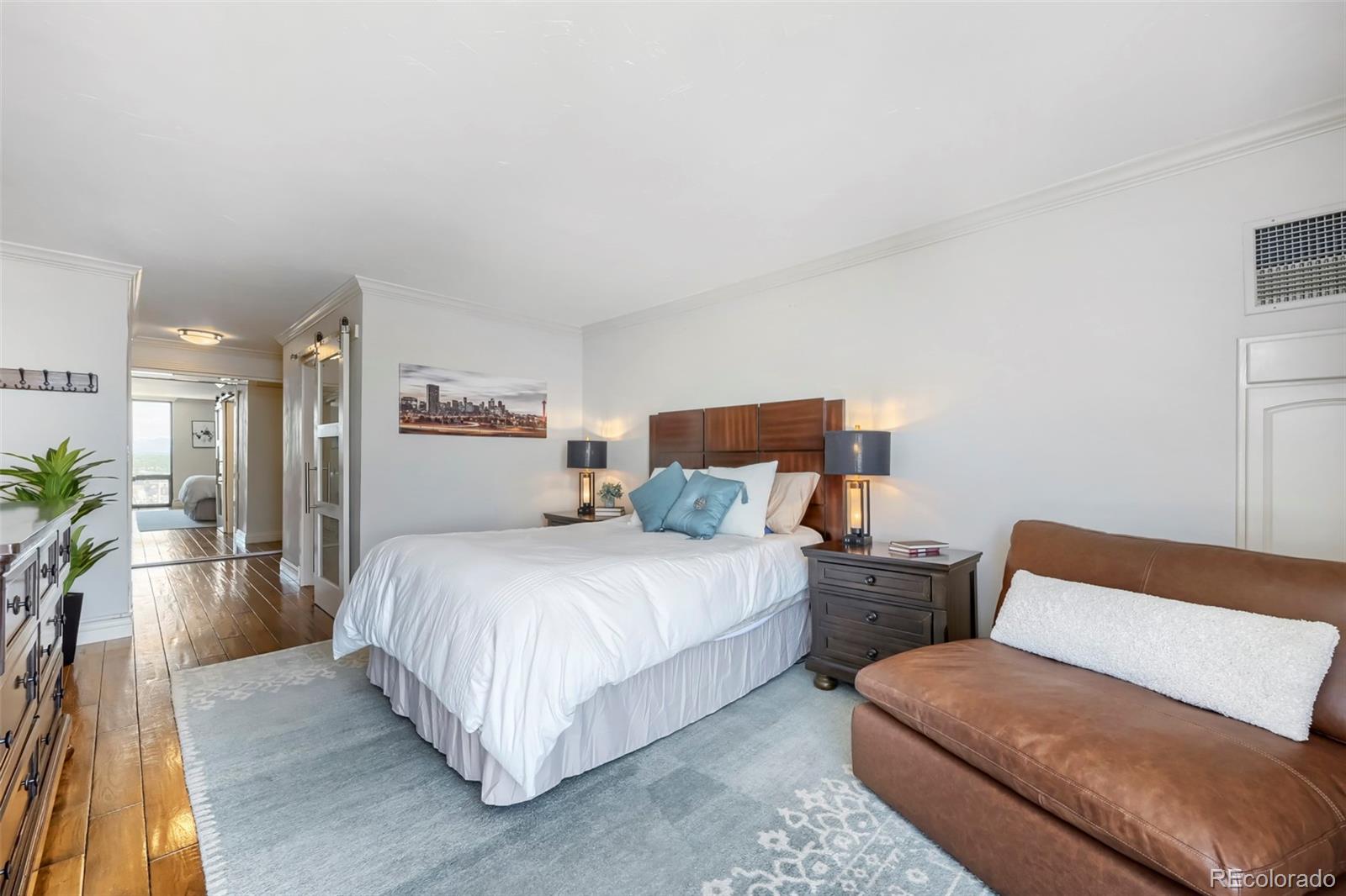 MLS Image #14 for 1625  larimer street,denver, Colorado