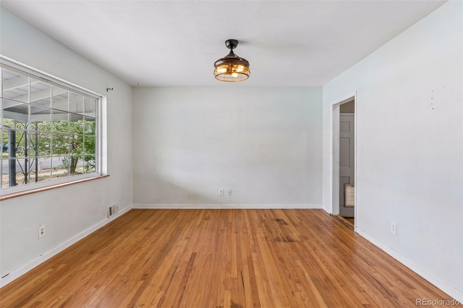 MLS Image #5 for 1674 s lowell boulevard,denver, Colorado