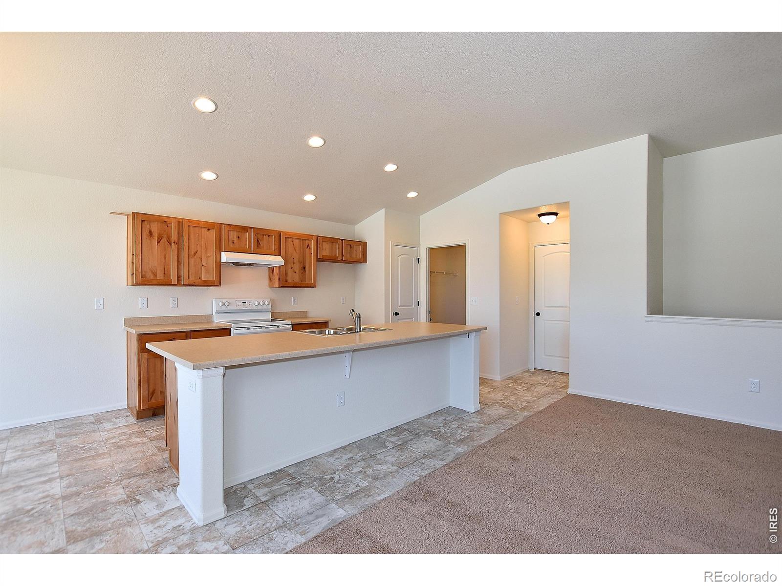 MLS Image #10 for 2368  jasmine lane,johnstown, Colorado
