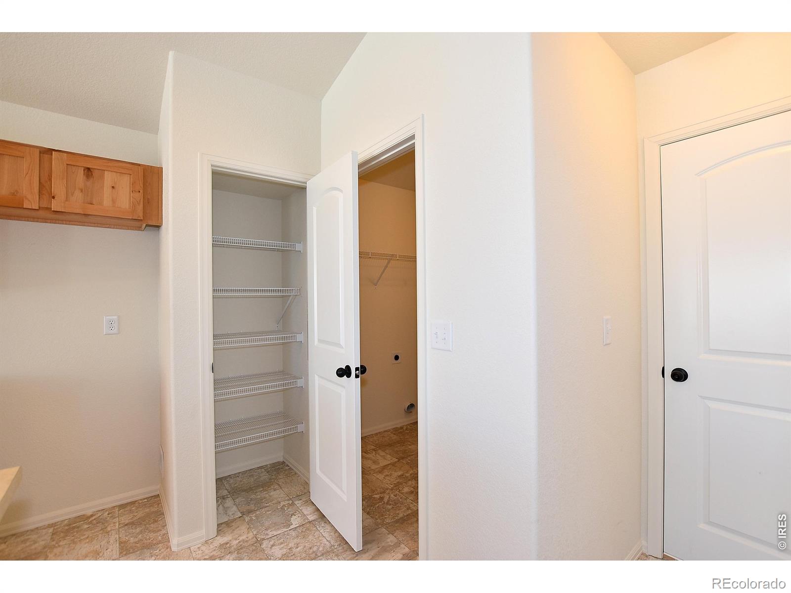 MLS Image #18 for 2368  jasmine lane,johnstown, Colorado