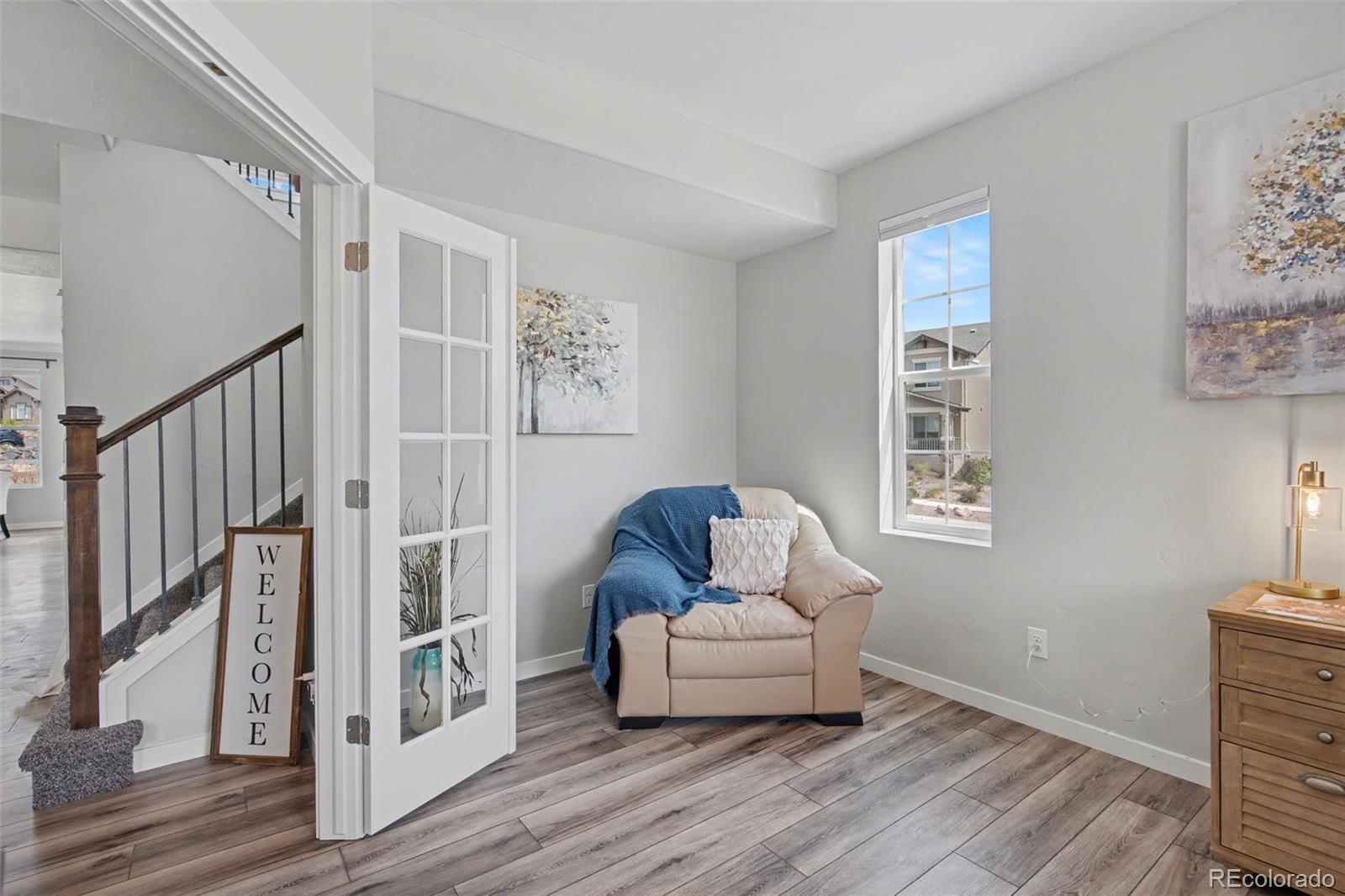 MLS Image #11 for 10105  thrive lane,colorado springs, Colorado