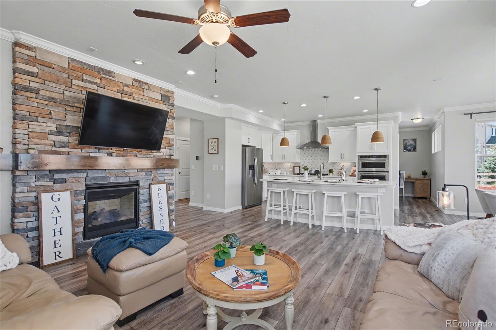 MLS Image #3 for 10105  thrive lane,colorado springs, Colorado