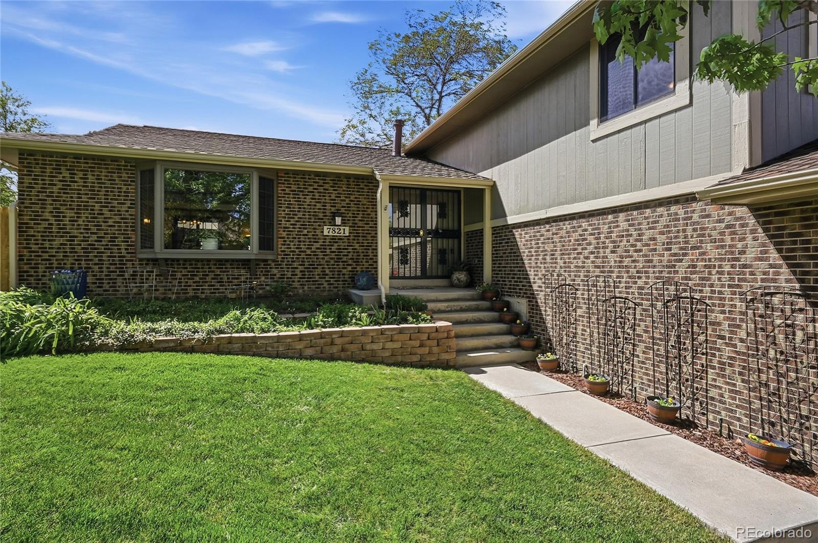 MLS Image #4 for 7821 s clayton way,centennial, Colorado