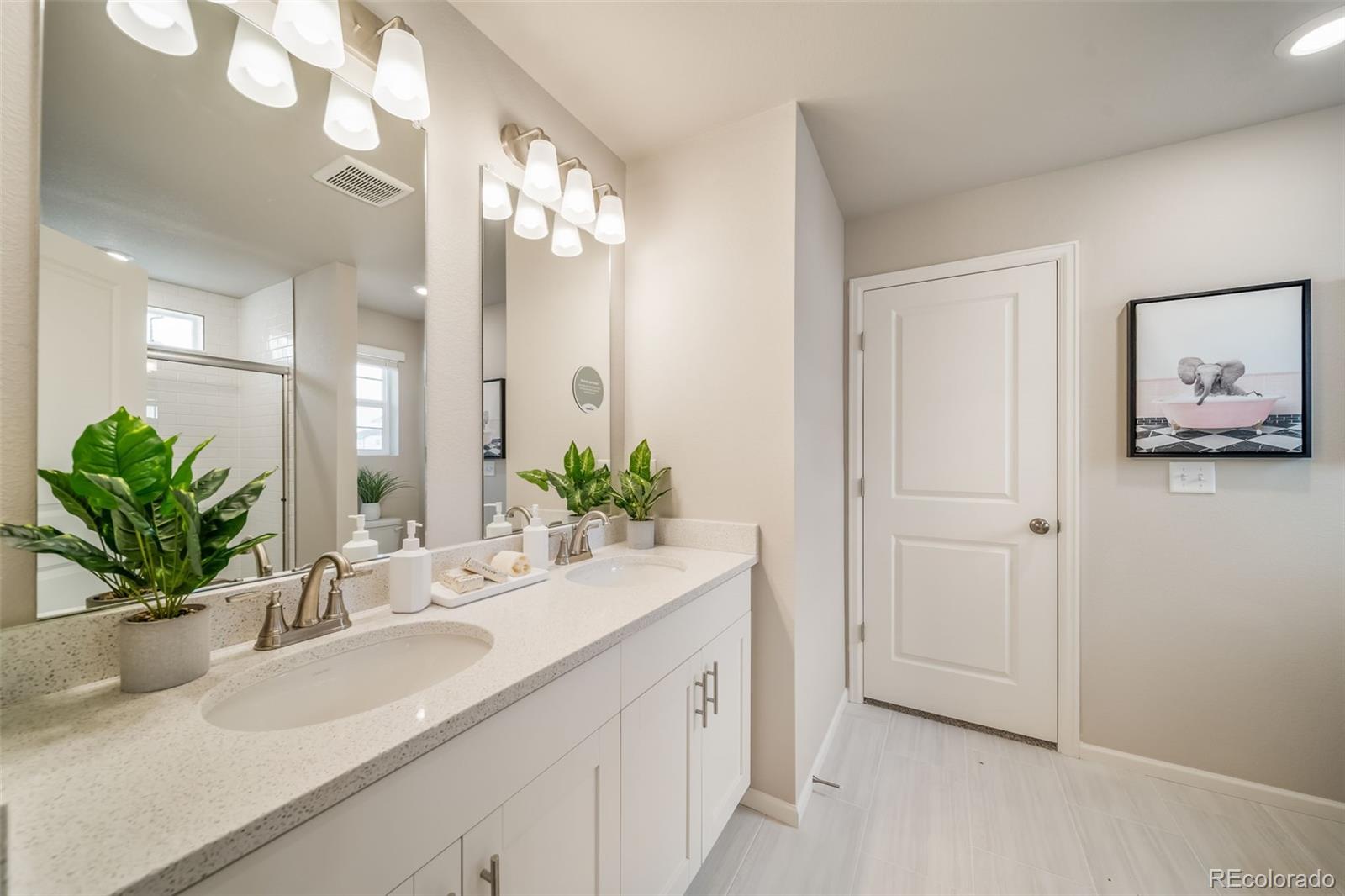 MLS Image #20 for 3940 n rome street,aurora, Colorado