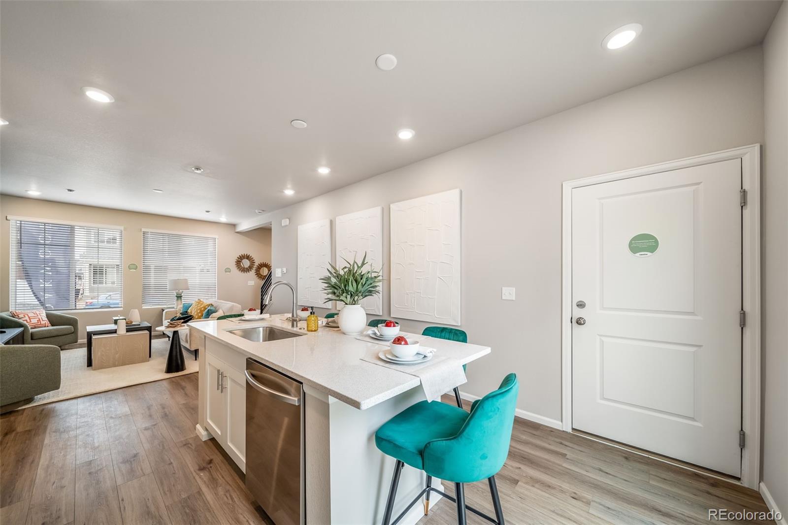 MLS Image #4 for 3940 n rome street,aurora, Colorado
