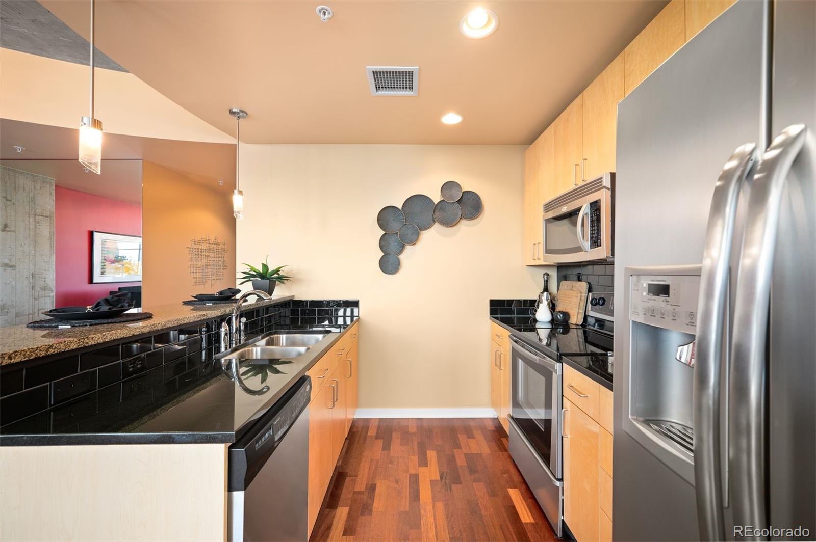 MLS Image #11 for 1700  bassett street 1518,denver, Colorado