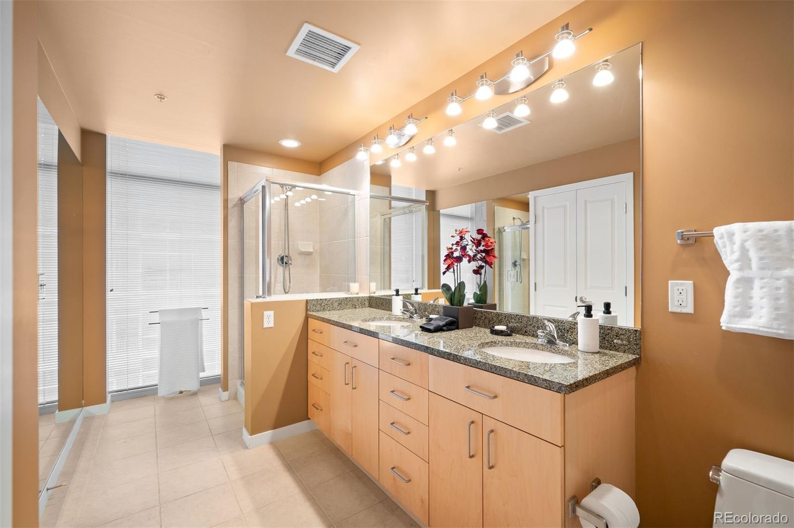 MLS Image #16 for 1700  bassett street 1518,denver, Colorado