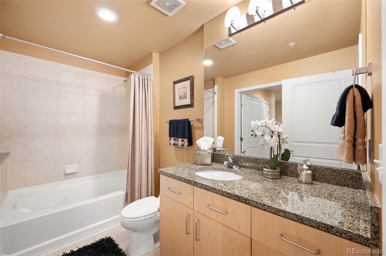 MLS Image #21 for 1700  bassett street 1518,denver, Colorado