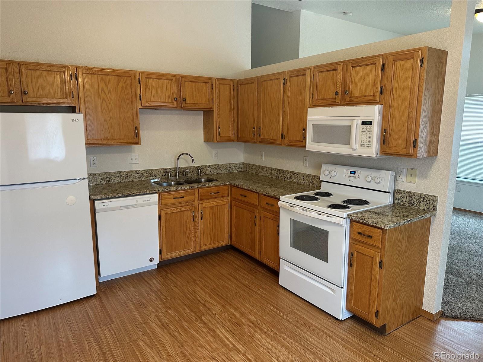 MLS Image #4 for 511  sundance circle,dacono, Colorado