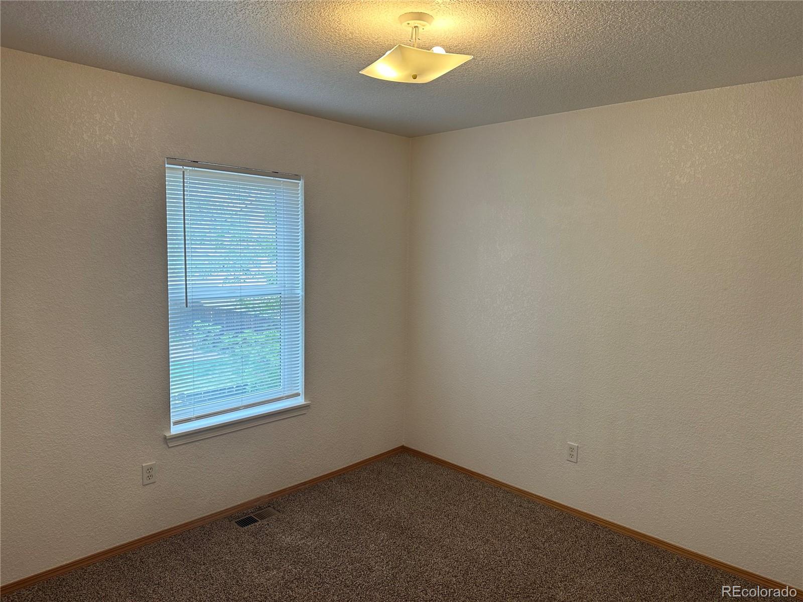 MLS Image #8 for 511  sundance circle,dacono, Colorado