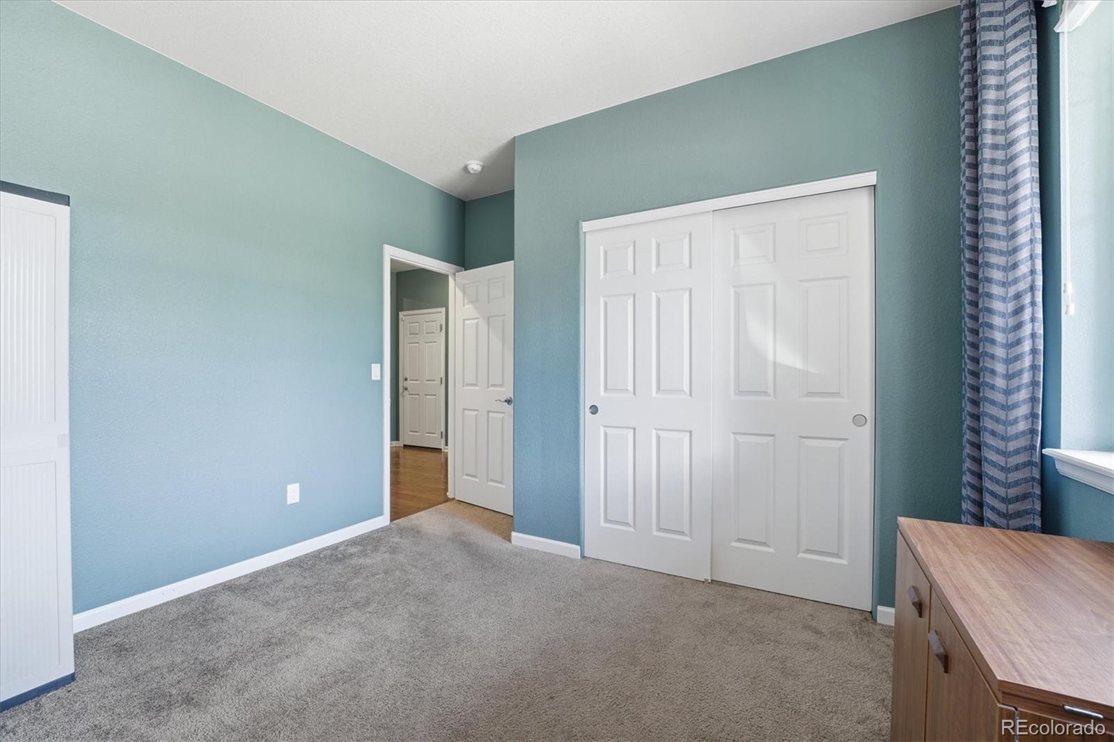 MLS Image #25 for 25561 e 5th place,aurora, Colorado
