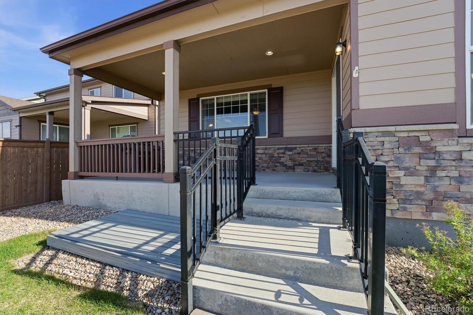 MLS Image #29 for 25561 e 5th place,aurora, Colorado