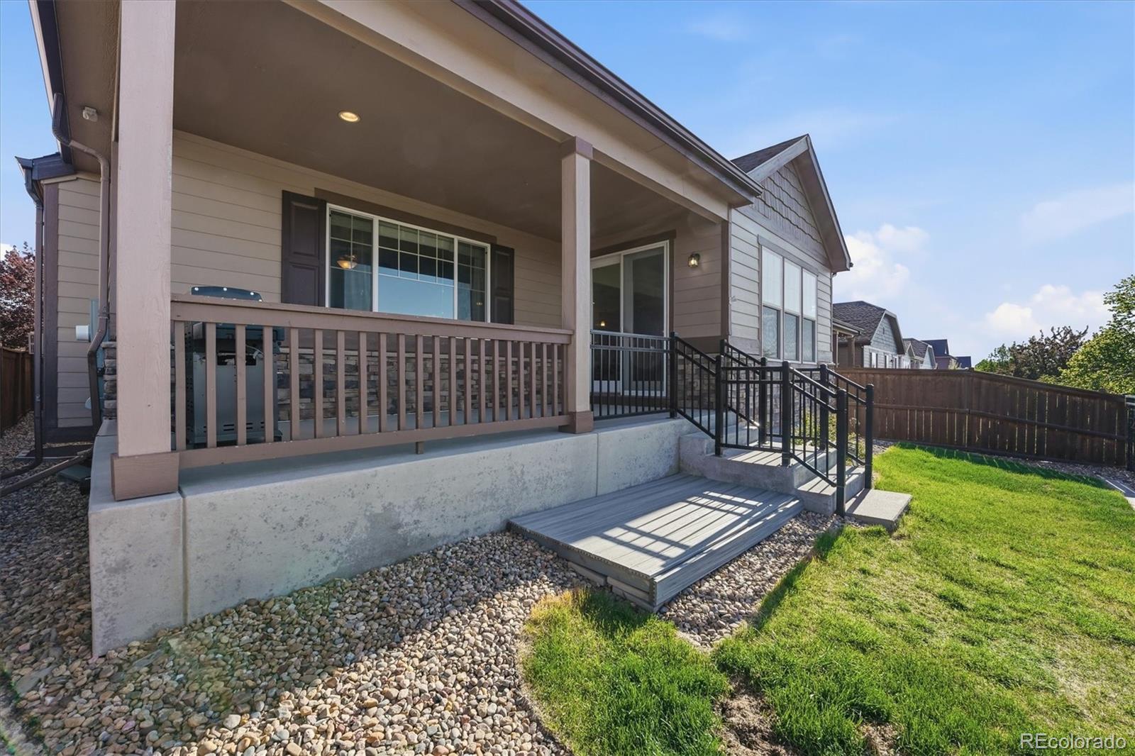 MLS Image #30 for 25561 e 5th place,aurora, Colorado