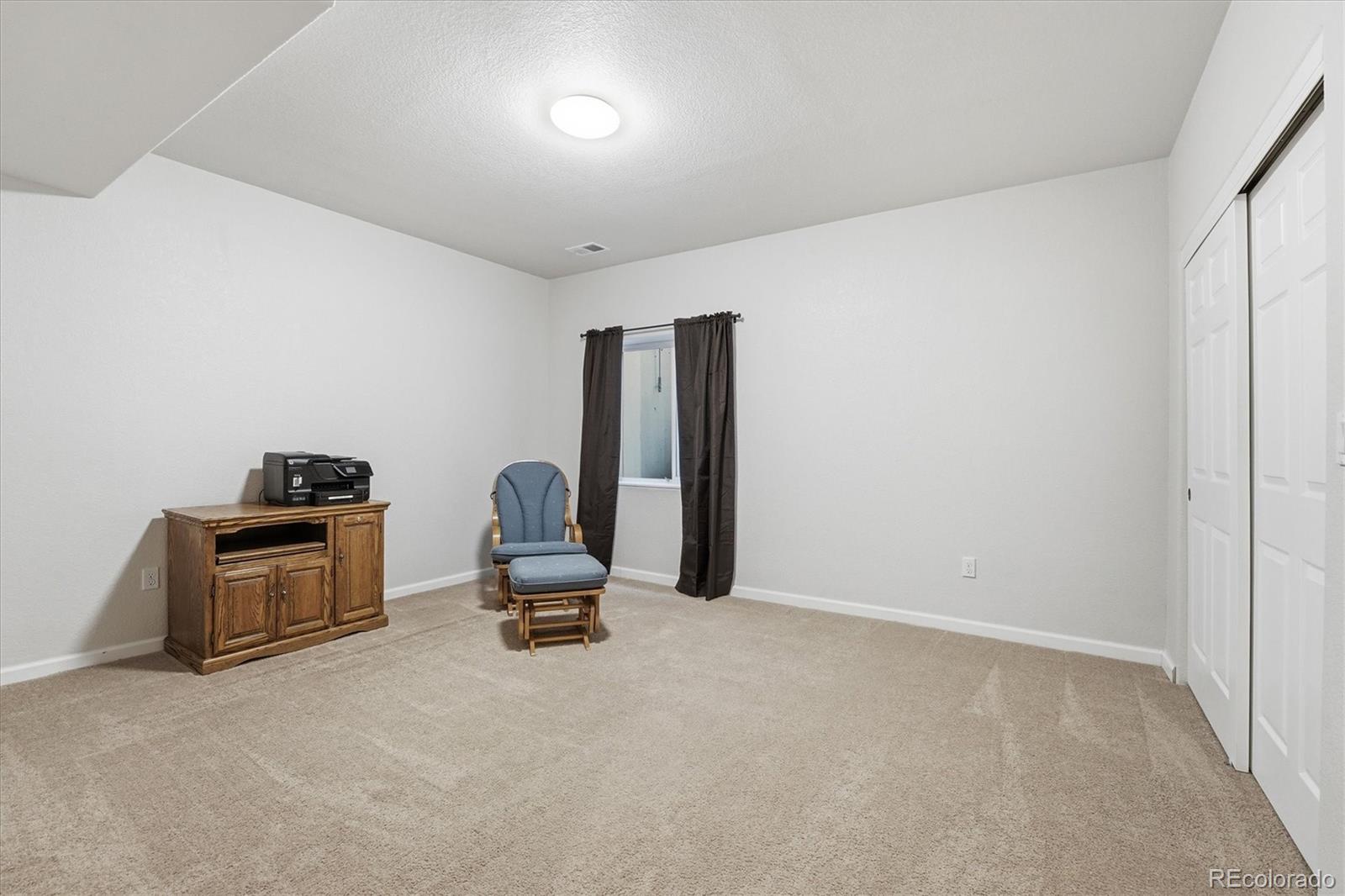 MLS Image #39 for 25561 e 5th place,aurora, Colorado