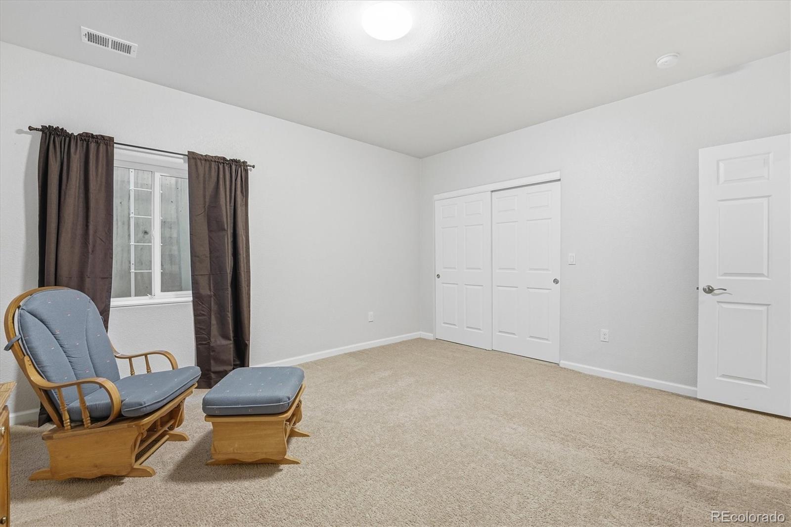 MLS Image #40 for 25561 e 5th place,aurora, Colorado