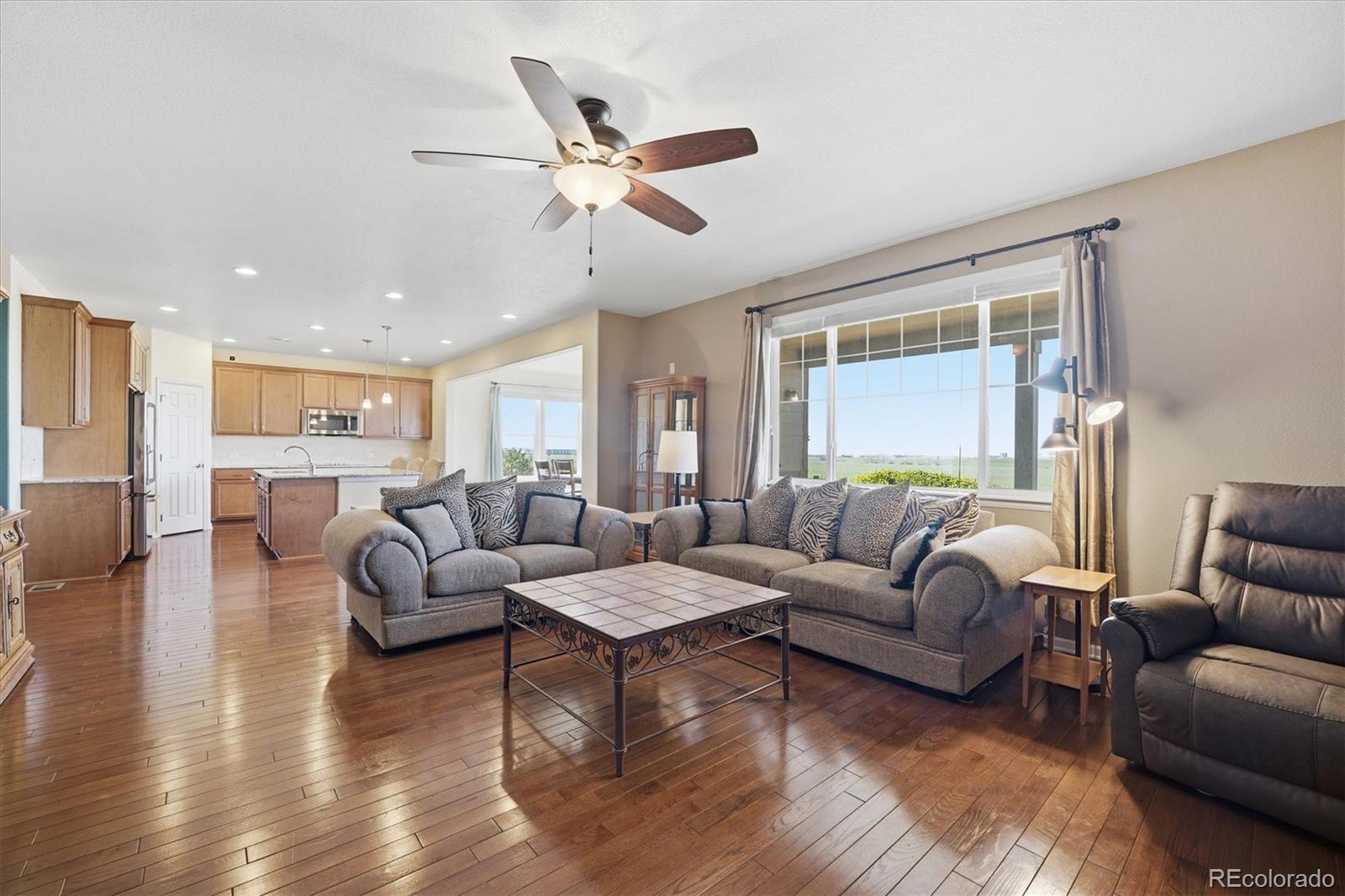 MLS Image #5 for 25561 e 5th place,aurora, Colorado