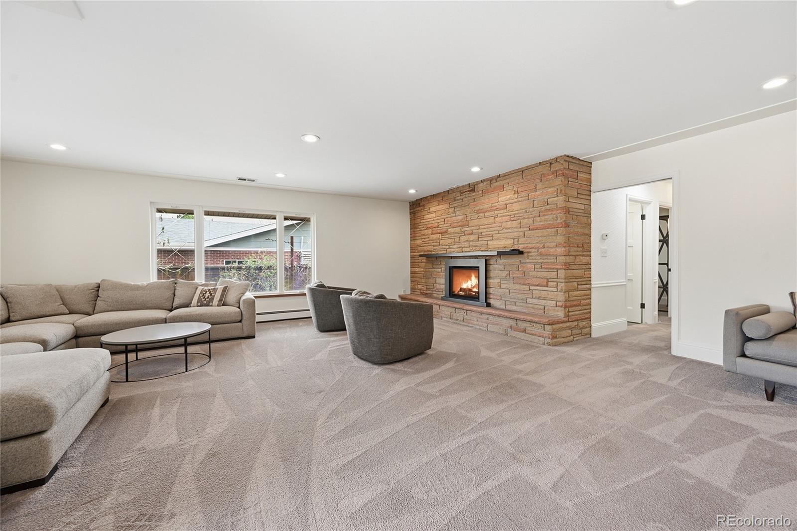 MLS Image #2 for 3742 s grape street,denver, Colorado