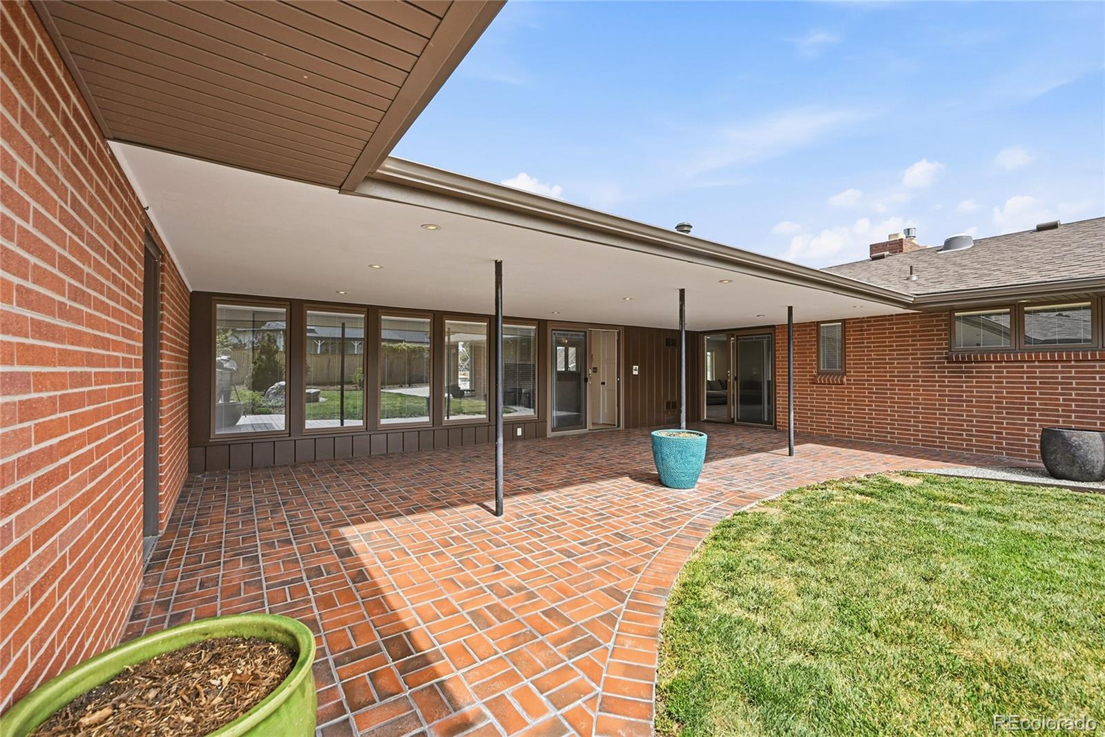 MLS Image #22 for 3742 s grape street,denver, Colorado