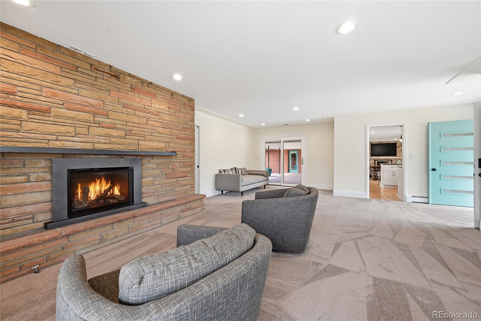 MLS Image #3 for 3742 s grape street,denver, Colorado