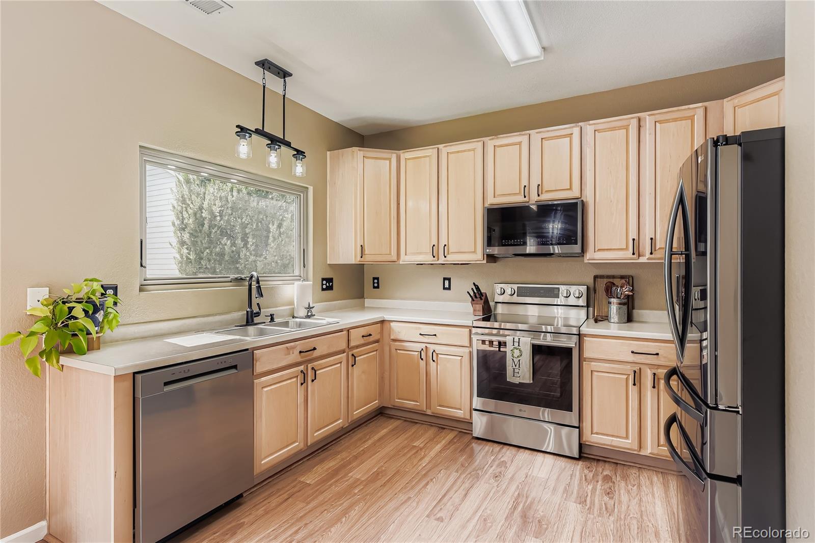 MLS Image #5 for 8337 s pierce way,littleton, Colorado
