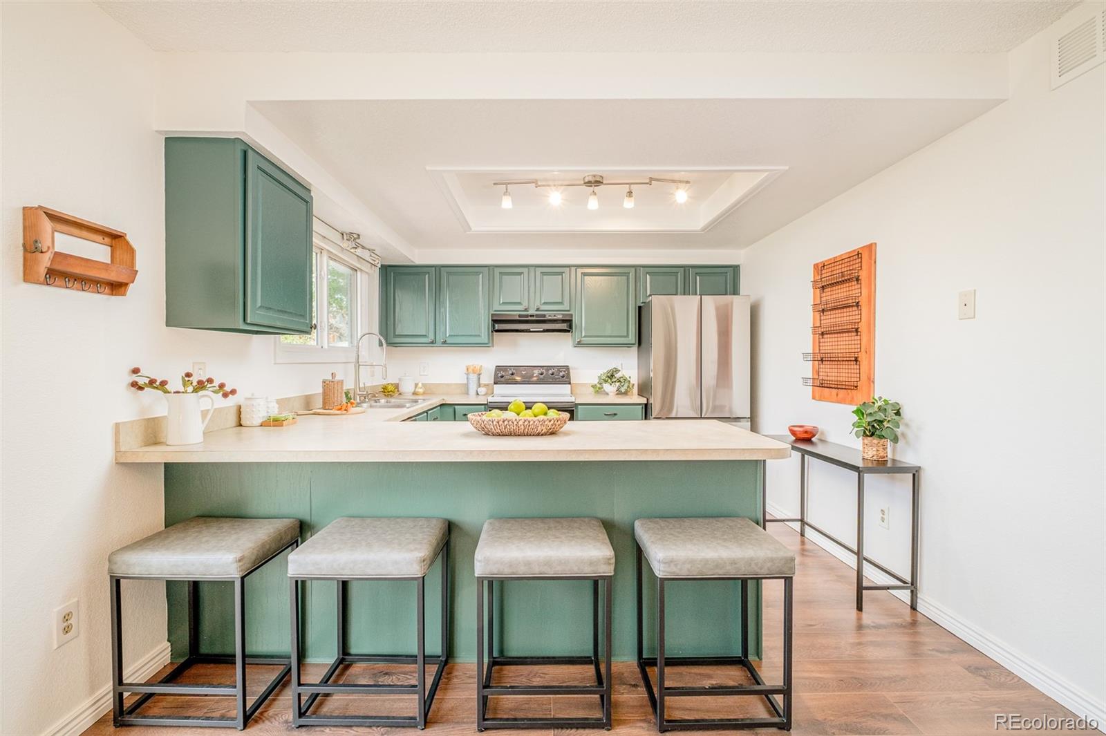 MLS Image #5 for 10037  clayton street,thornton, Colorado