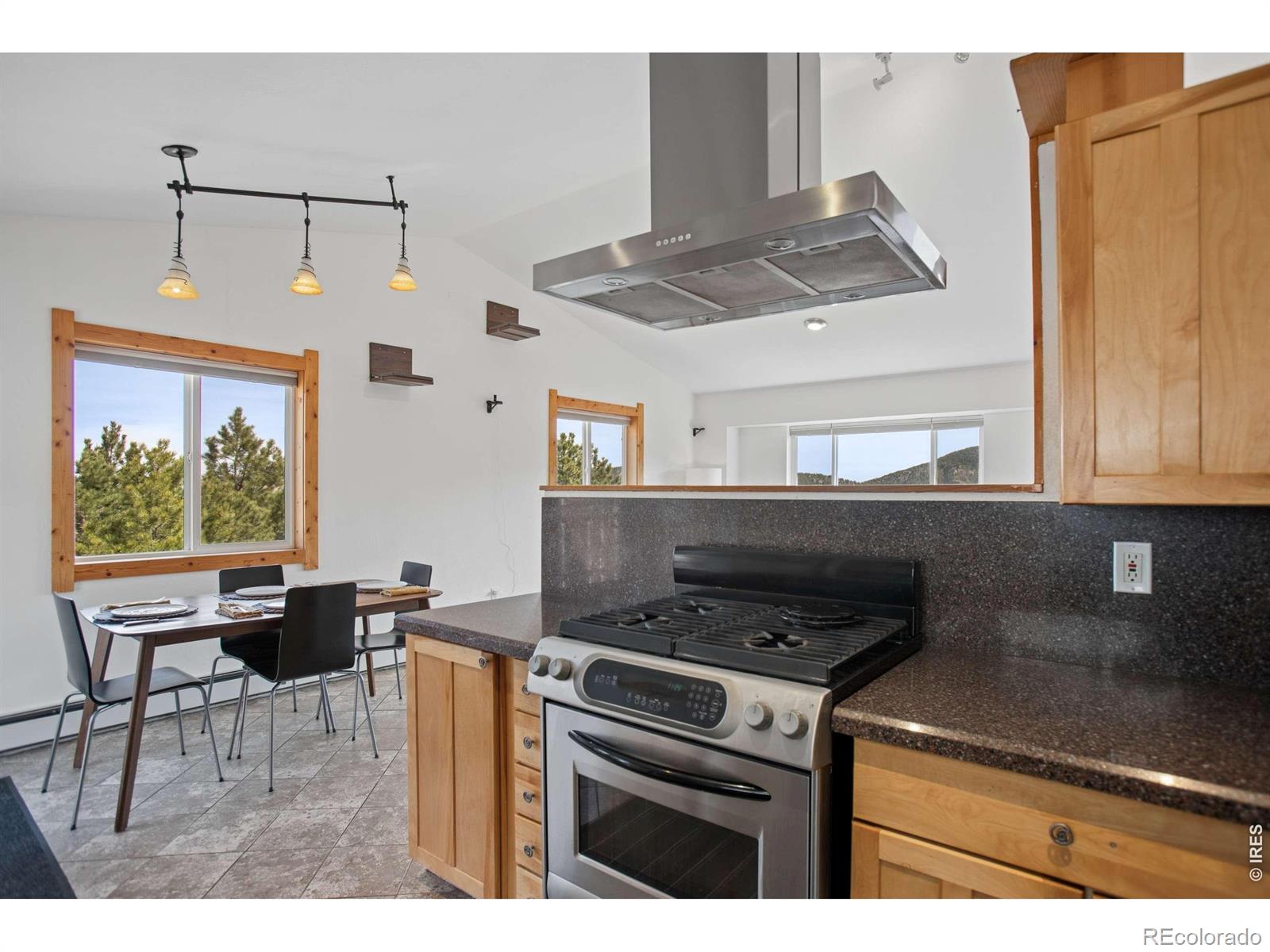 MLS Image #11 for 11150  circle drive,golden, Colorado