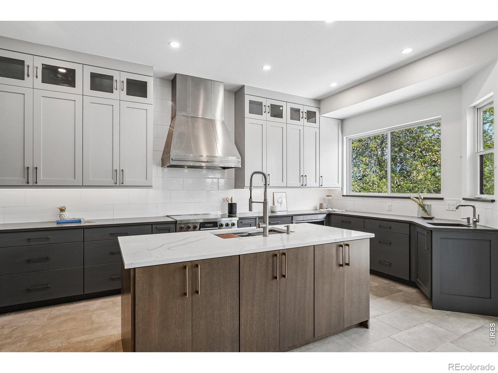 MLS Image #10 for 670  clarendon drive,longmont, Colorado