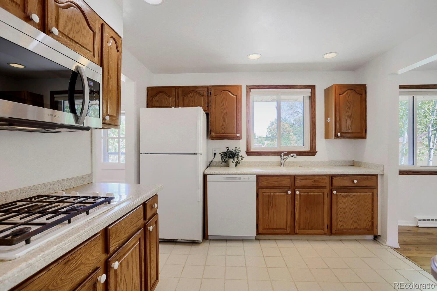 MLS Image #7 for 230  agate way,broomfield, Colorado