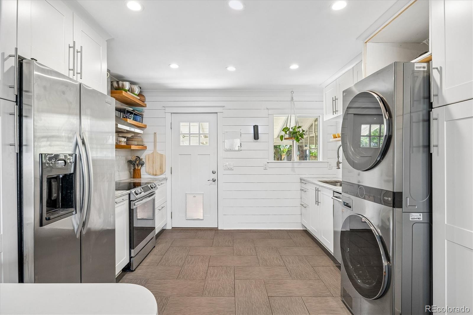 MLS Image #5 for 1655 s shoshone street,denver, Colorado