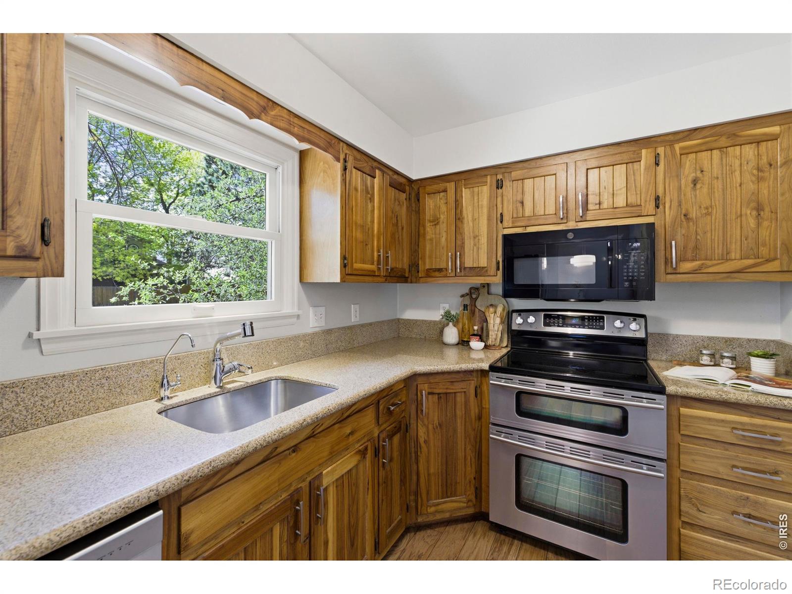 MLS Image #7 for 2713  balmoral court,fort collins, Colorado
