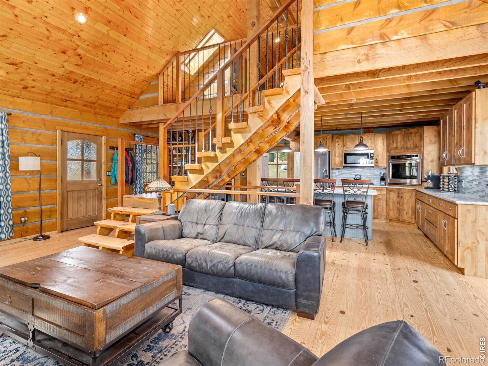 MLS Image #15 for 205  chipmunk place,drake, Colorado