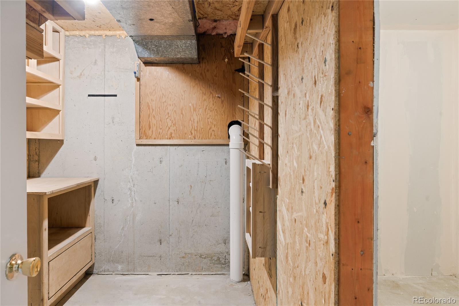 MLS Image #15 for 2515 s leyden street,denver, Colorado