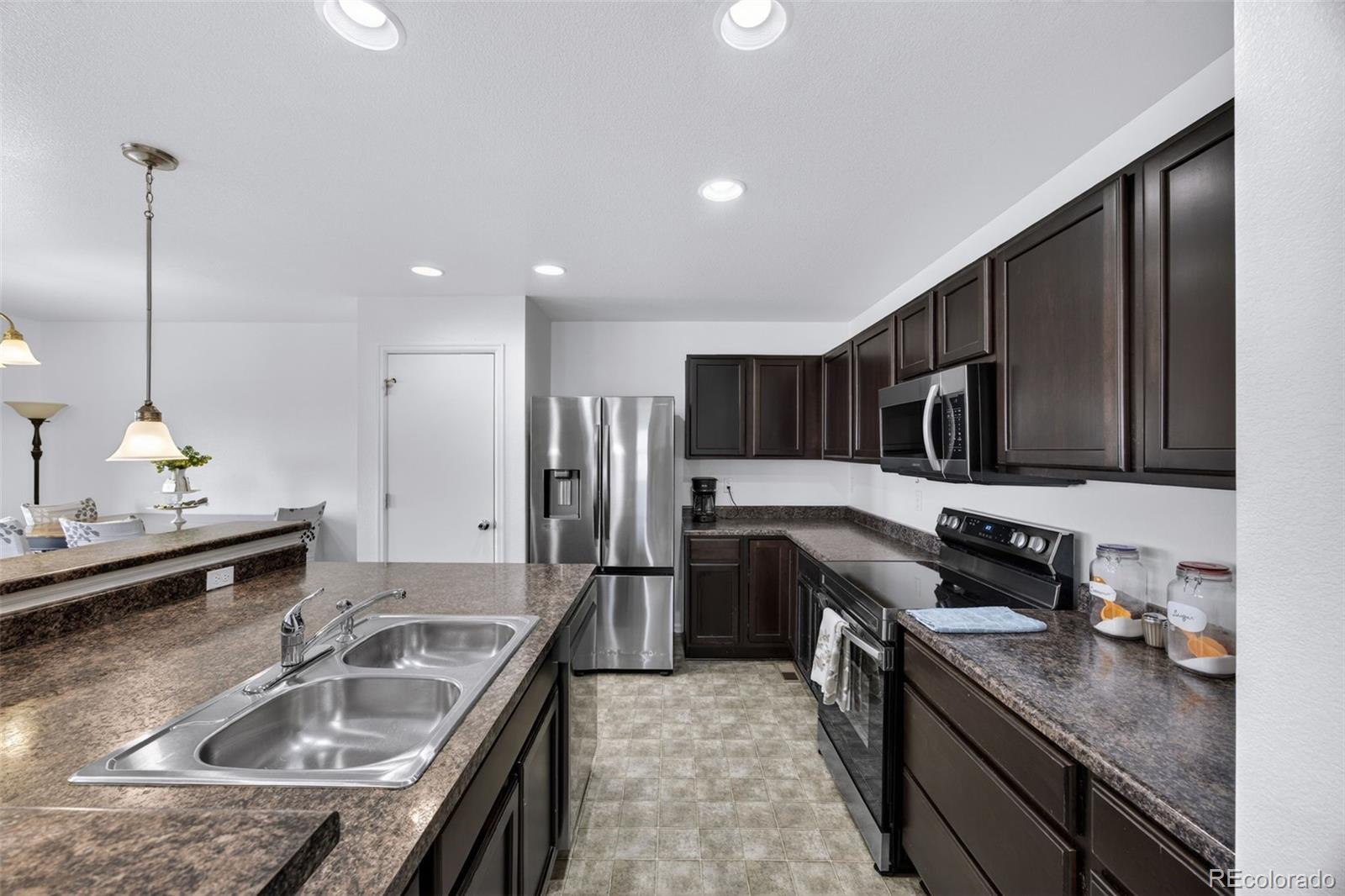 MLS Image #18 for 902  stagecoach avenue,brighton, Colorado