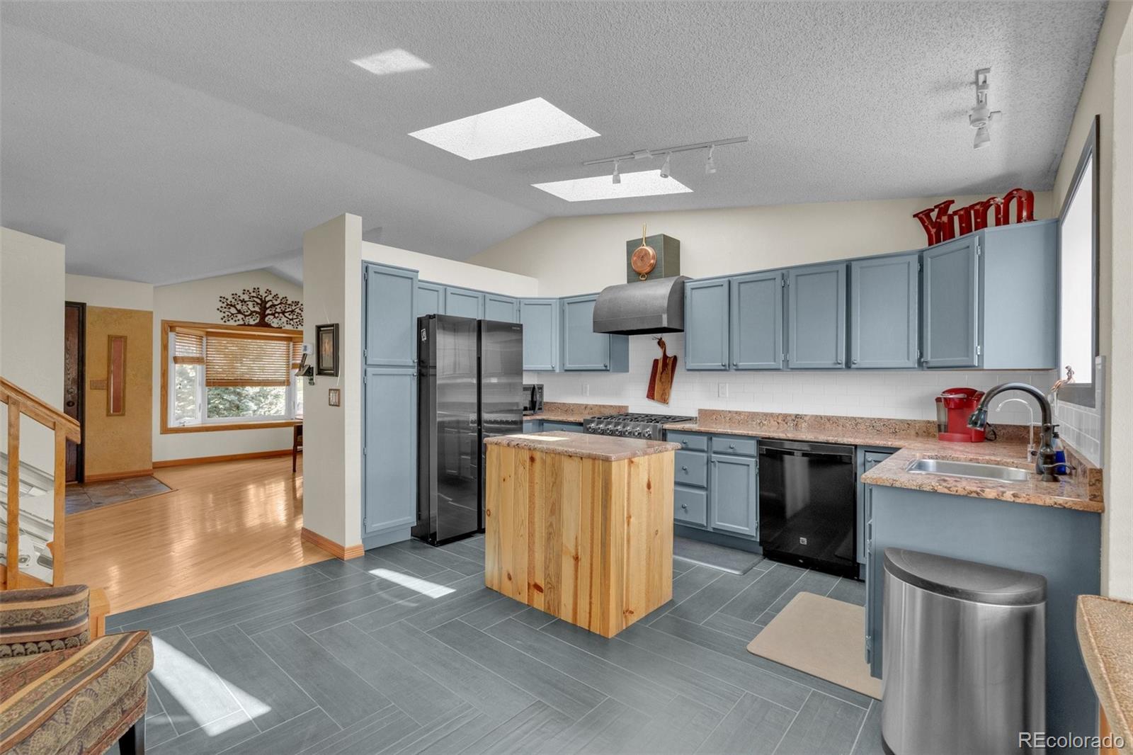 MLS Image #7 for 6184  laguna circle,highlands ranch, Colorado