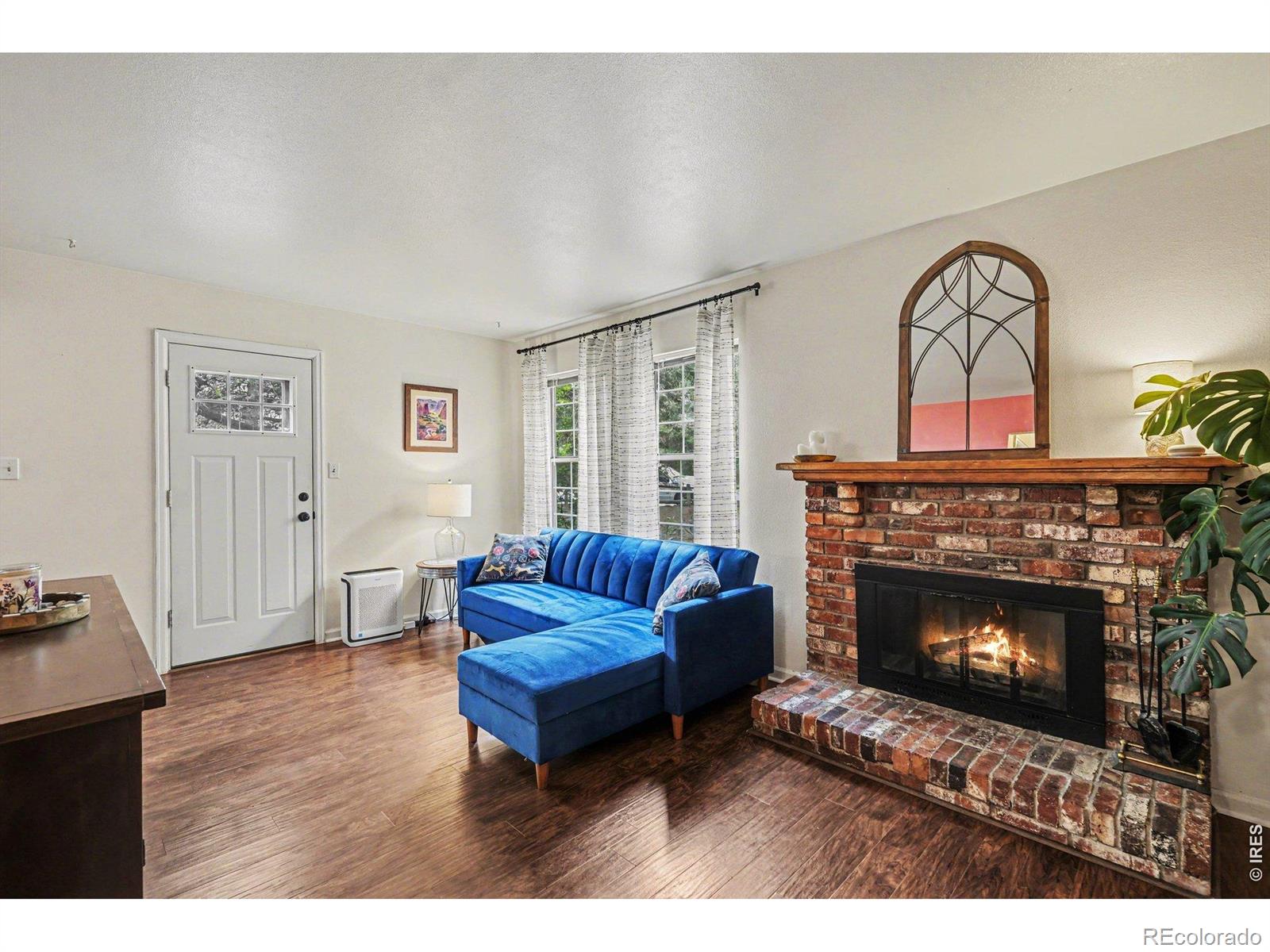 MLS Image #1 for 1327  village park court,fort collins, Colorado