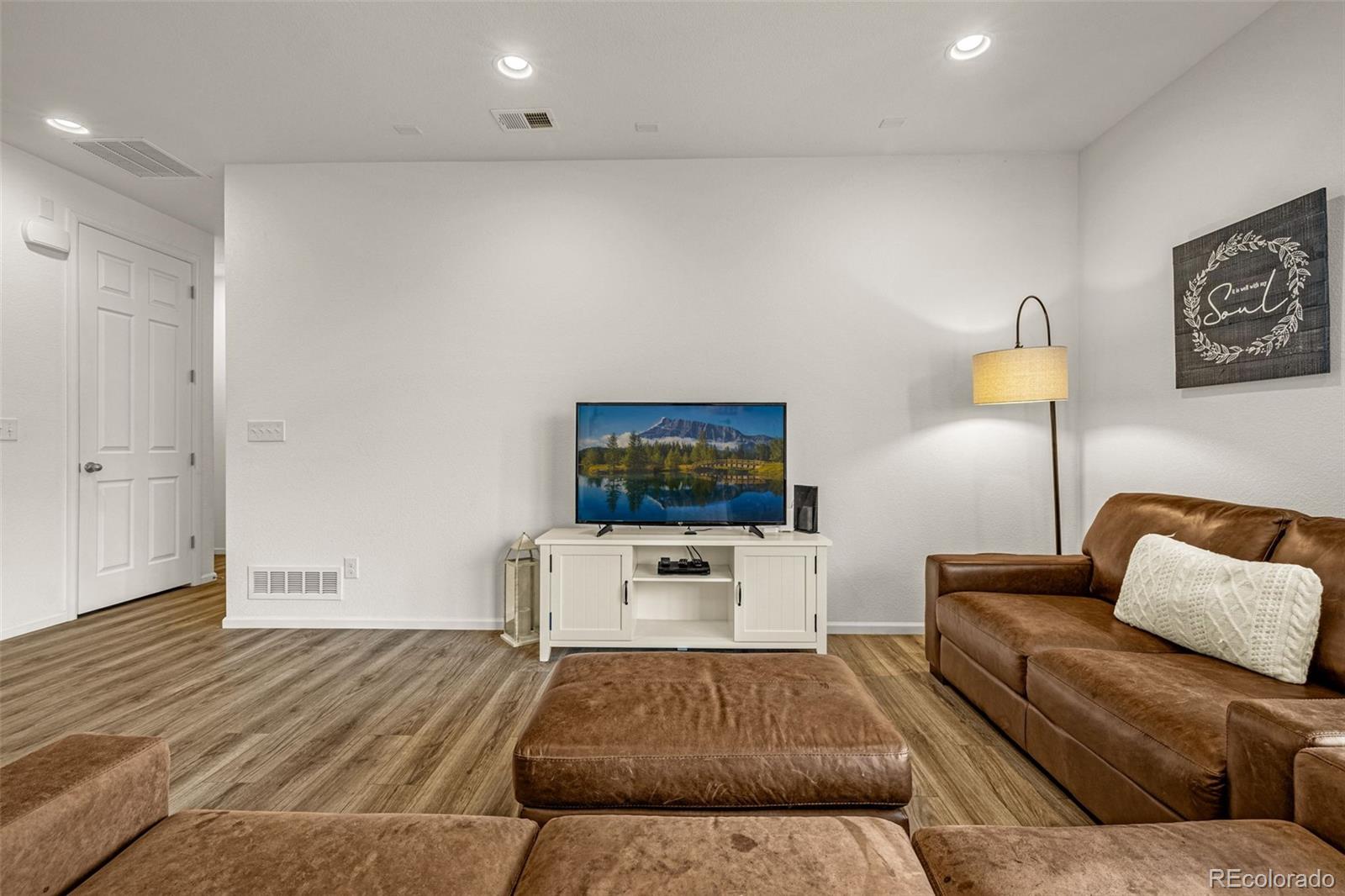 MLS Image #14 for 12828  stone valley drive,peyton, Colorado