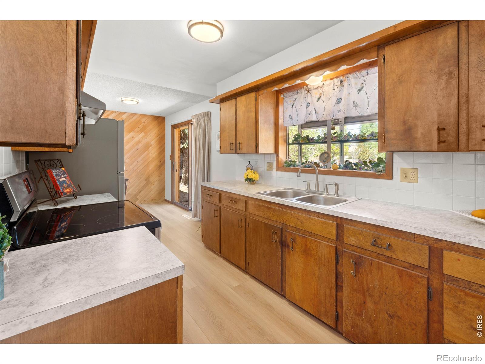 MLS Image #13 for 1003 n 2nd street,johnstown, Colorado