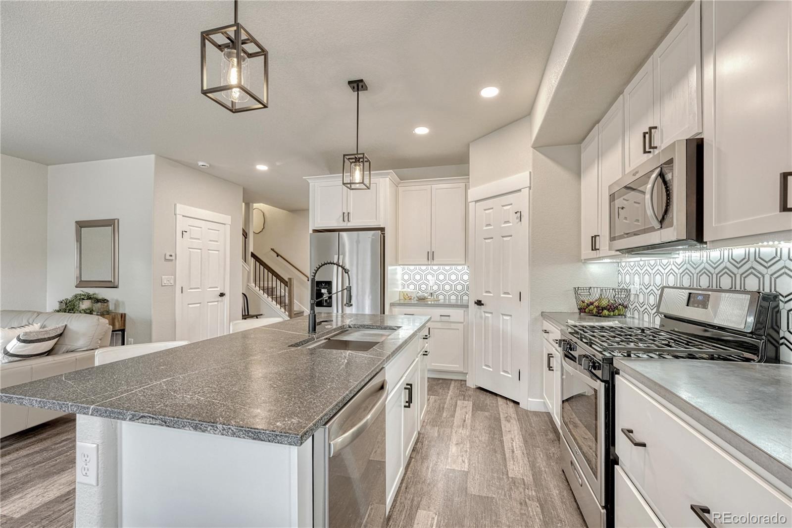 MLS Image #11 for 110  chester avenue,woodland park, Colorado