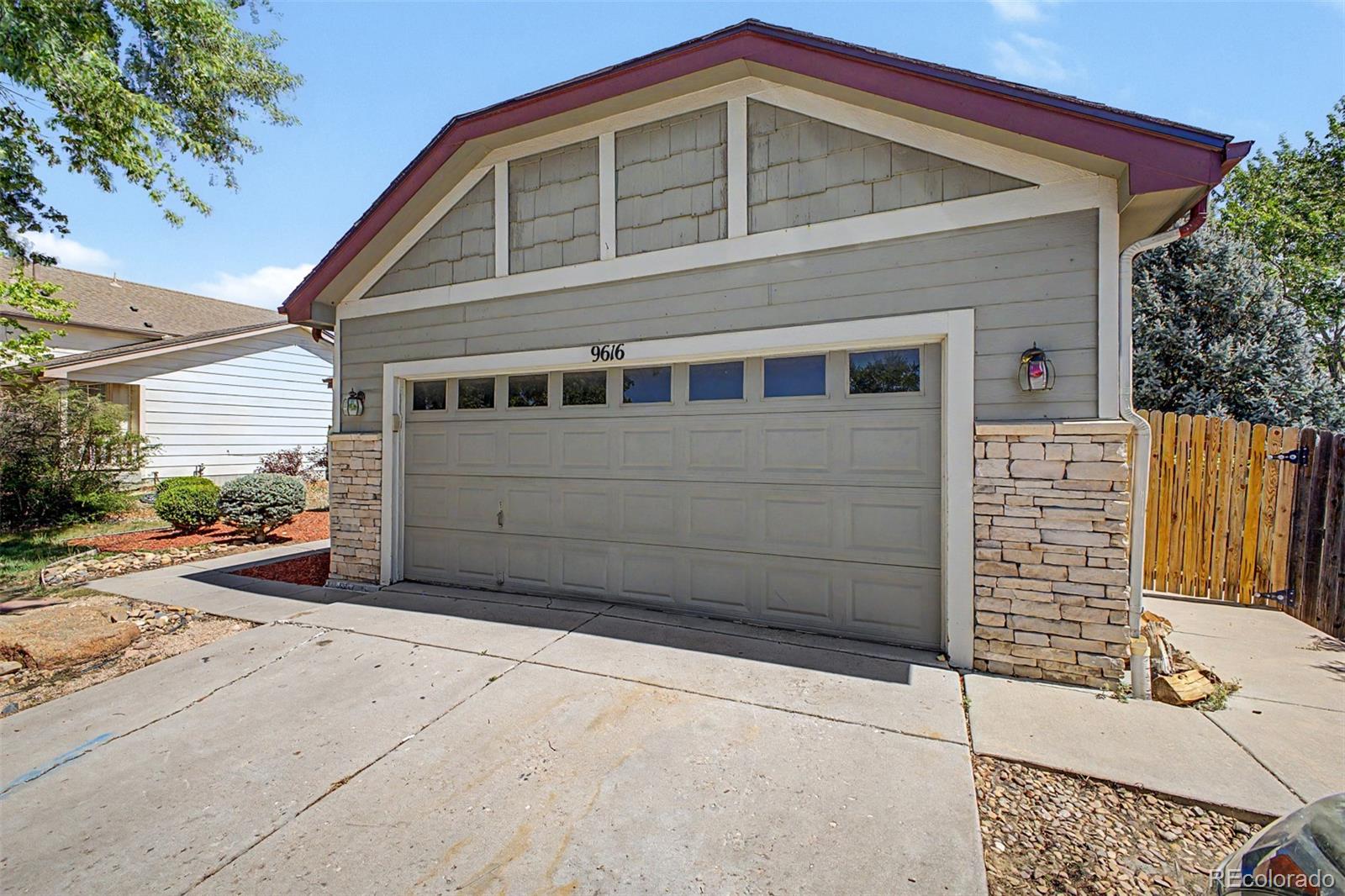 MLS Image #2 for 9616  harris circle,thornton, Colorado