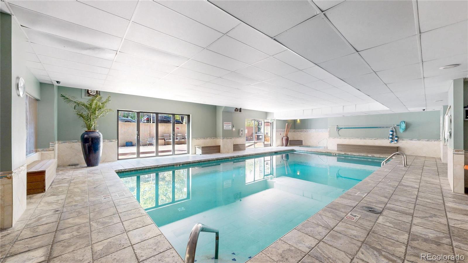 MLS Image #19 for 2  adams street 1207,denver, Colorado