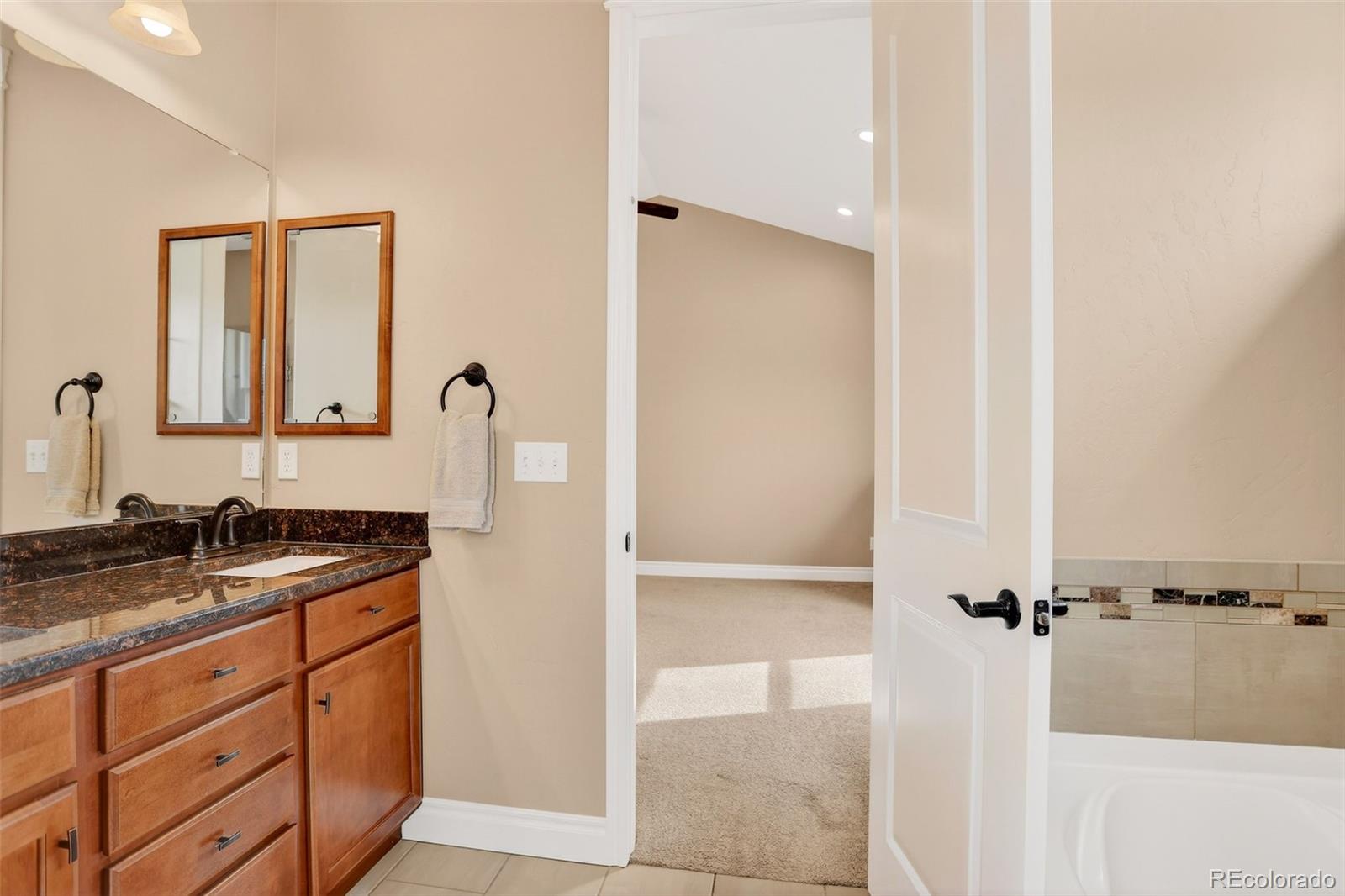 MLS Image #18 for 341 n county road 149 ,strasburg, Colorado