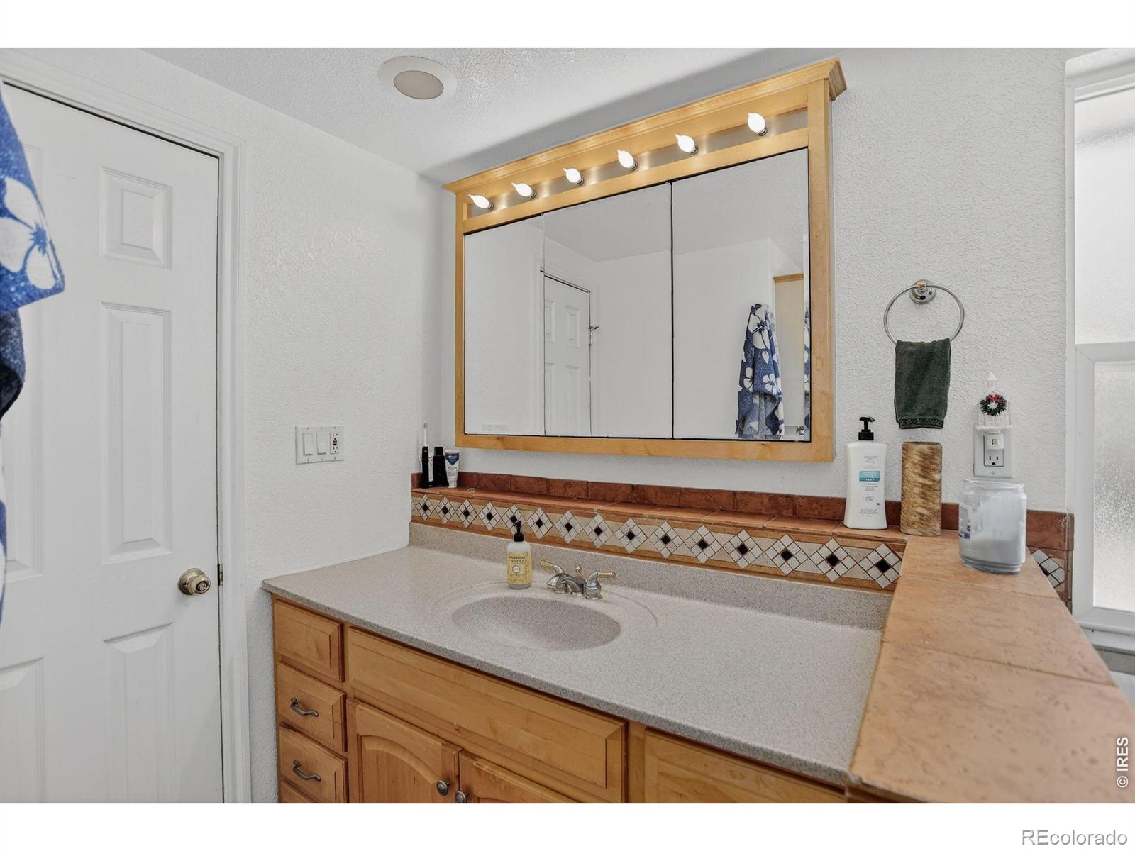 MLS Image #22 for 9900 w 57th place,arvada, Colorado