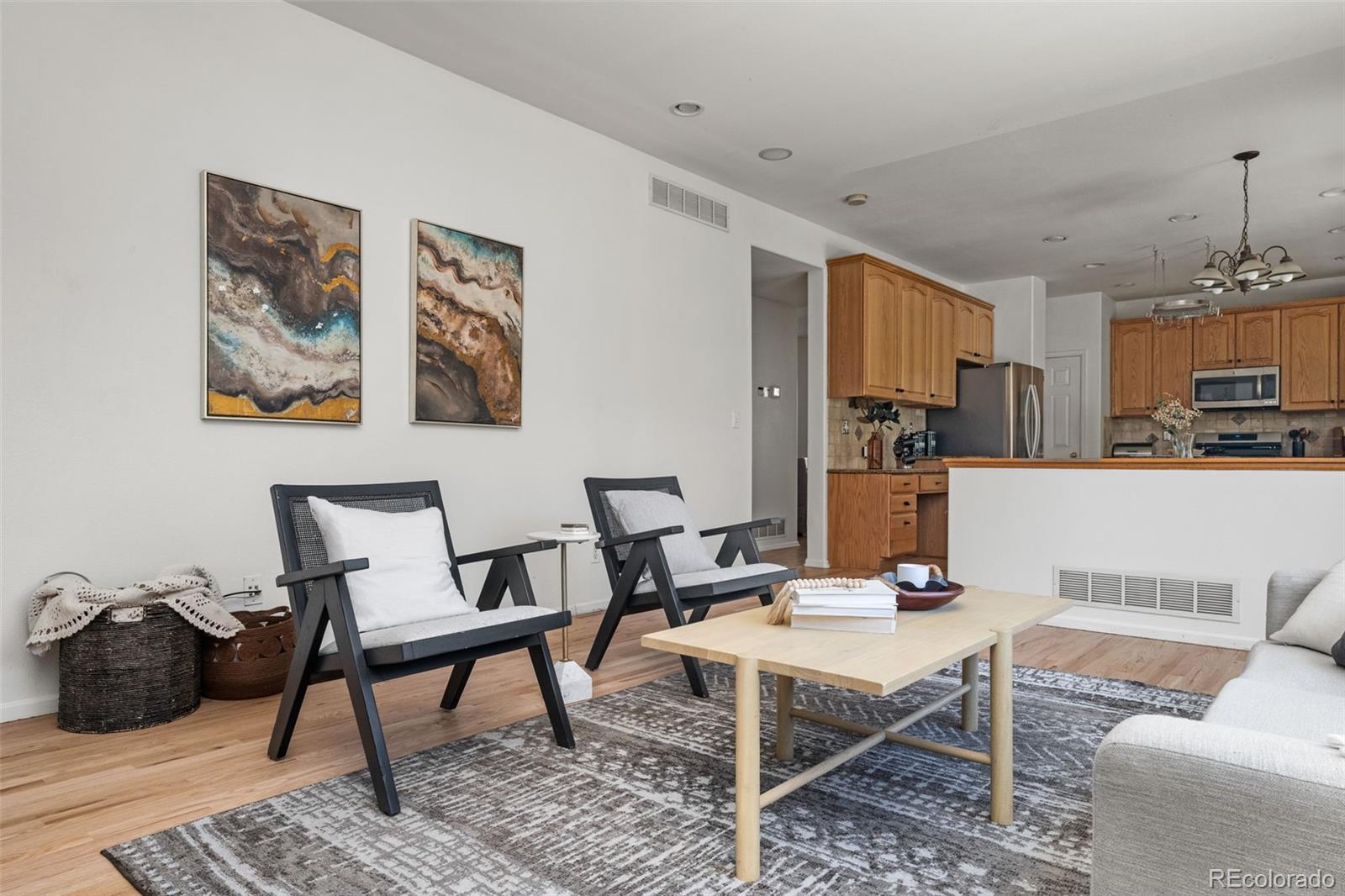 MLS Image #10 for 7304 e cedar avenue,denver, Colorado