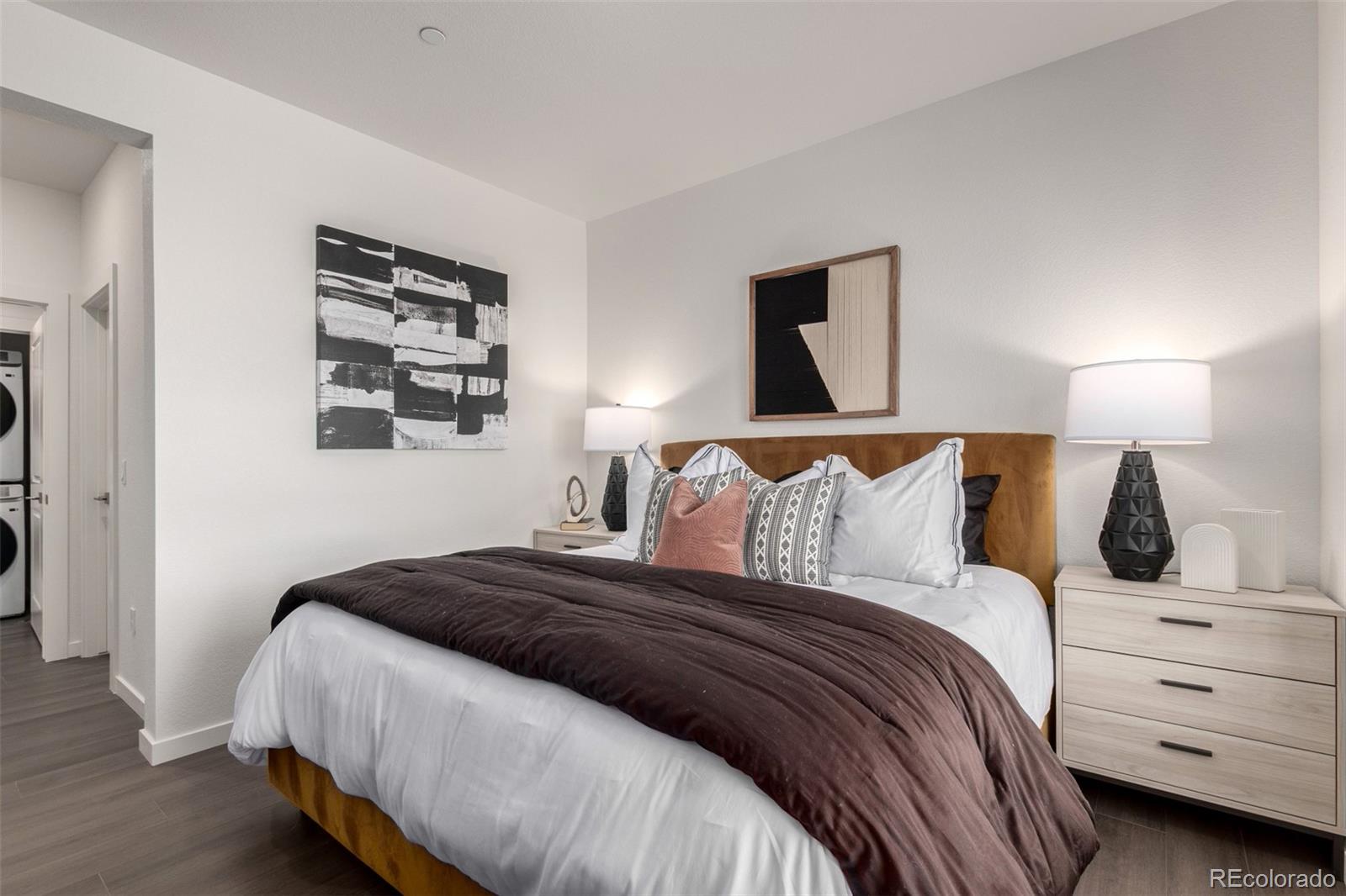 MLS Image #11 for 6153 n ceylon street,denver, Colorado
