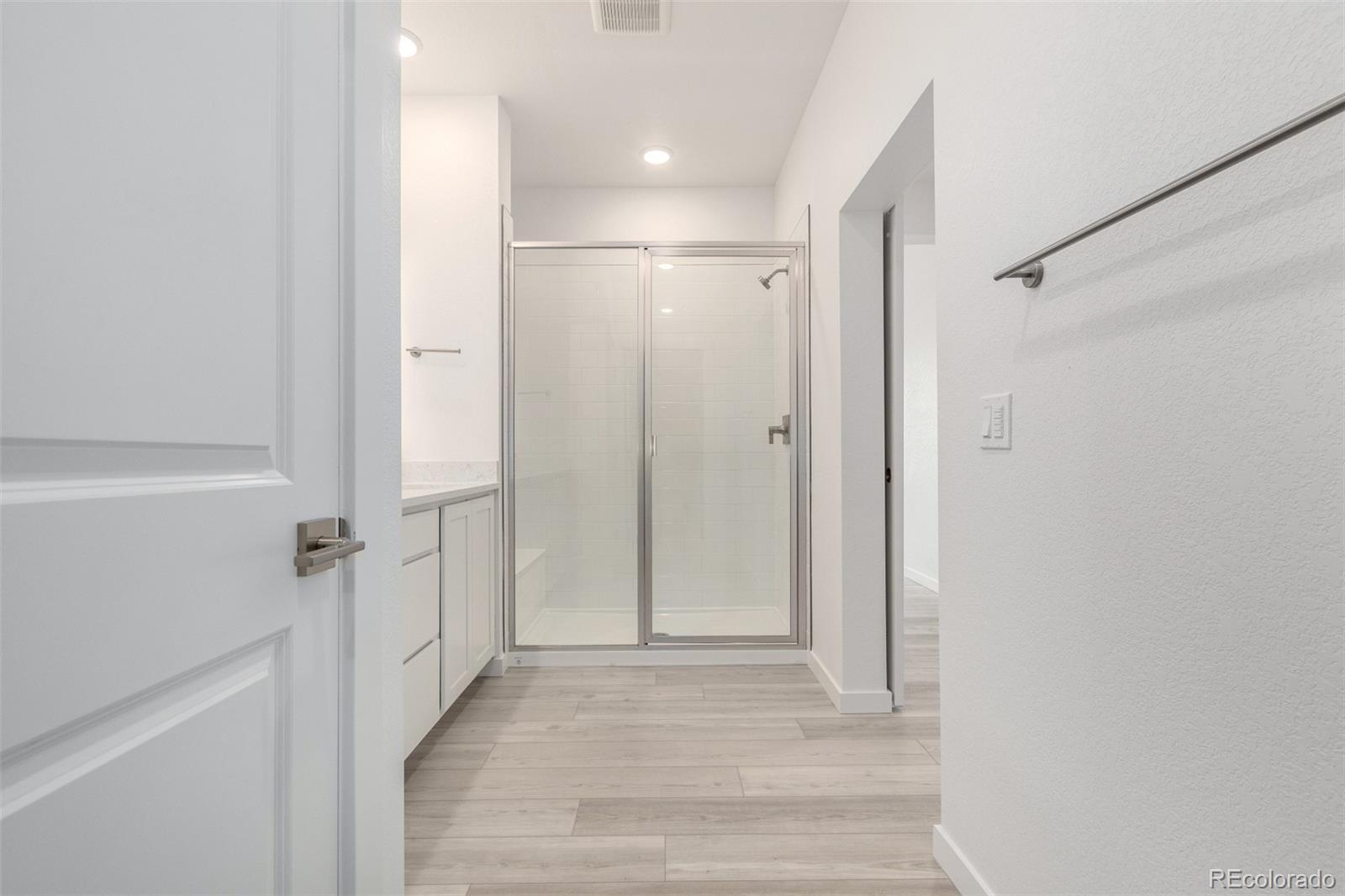 MLS Image #16 for 6153 n ceylon street,denver, Colorado
