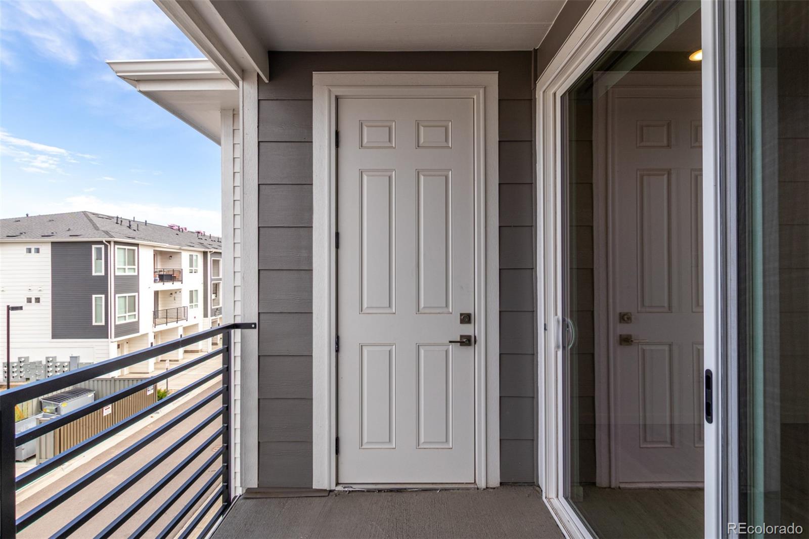MLS Image #18 for 6153 n ceylon street,denver, Colorado