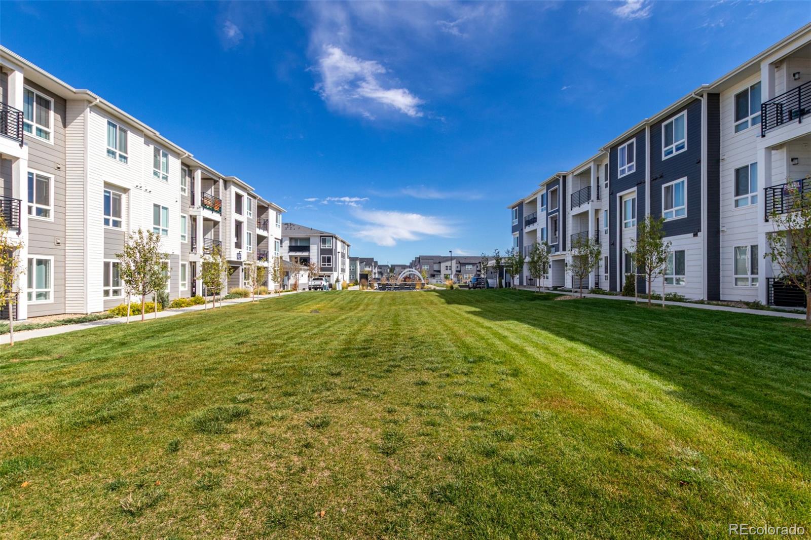 MLS Image #19 for 6153 n ceylon street,denver, Colorado