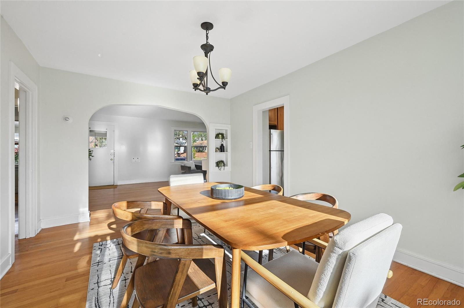 MLS Image #13 for 925 s university boulevard,denver, Colorado