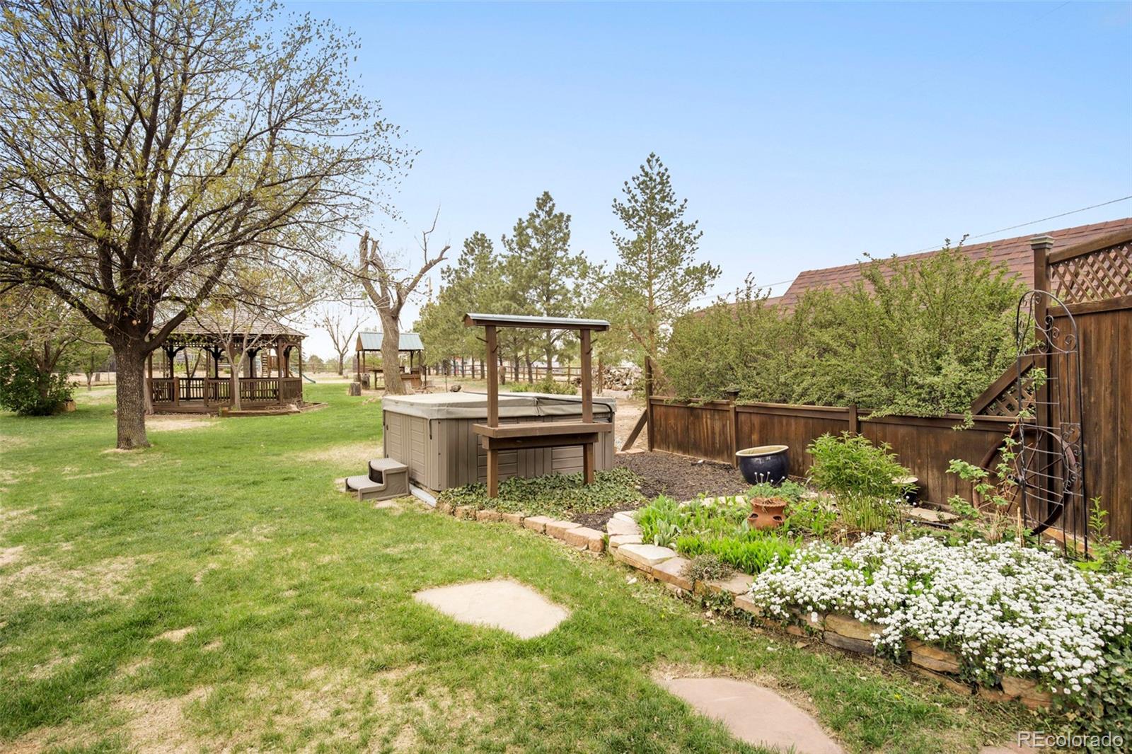 MLS Image #13 for 501 n 66th avenue,greeley, Colorado