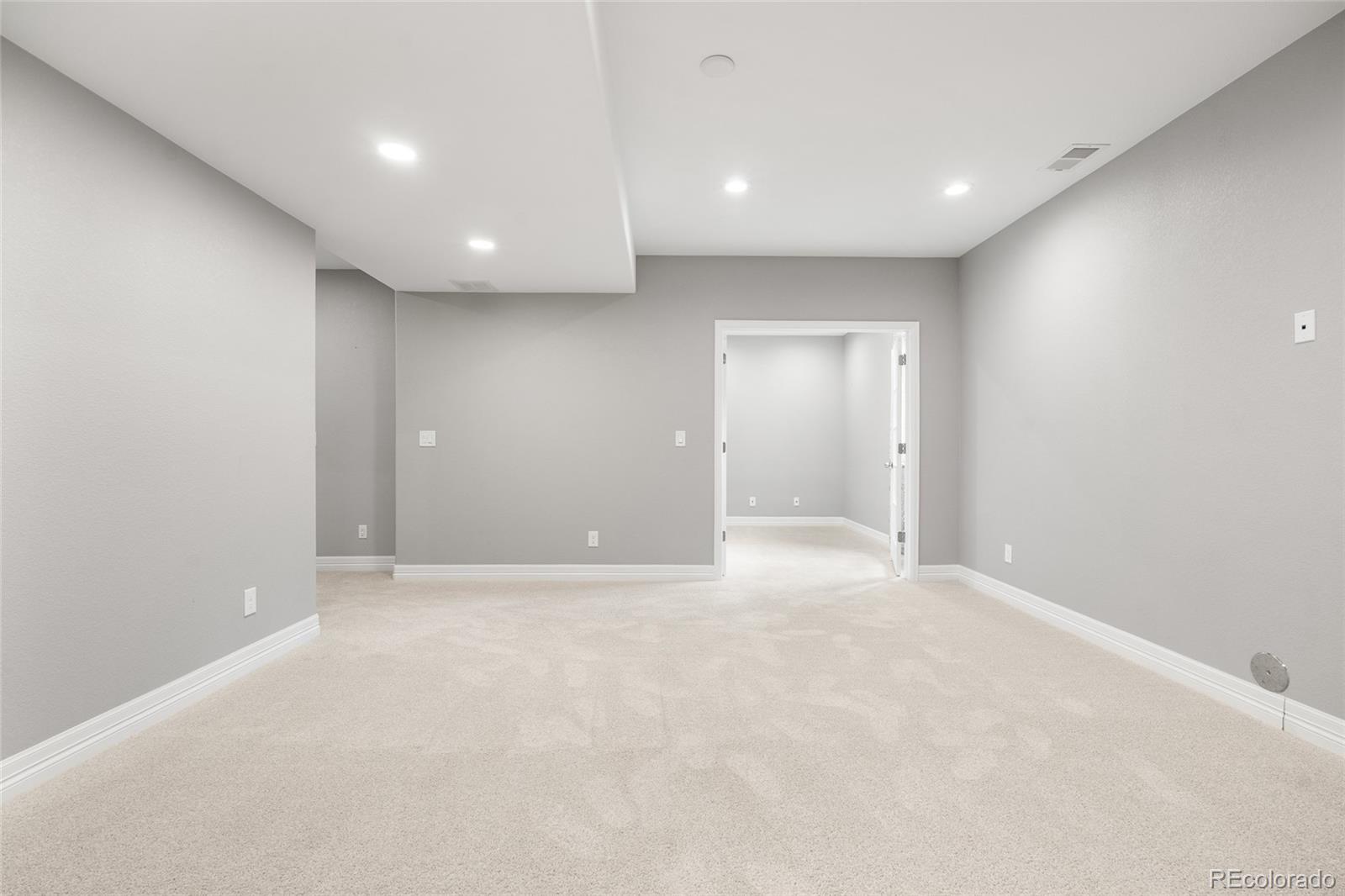 MLS Image #31 for 3110 s nepal way,aurora, Colorado